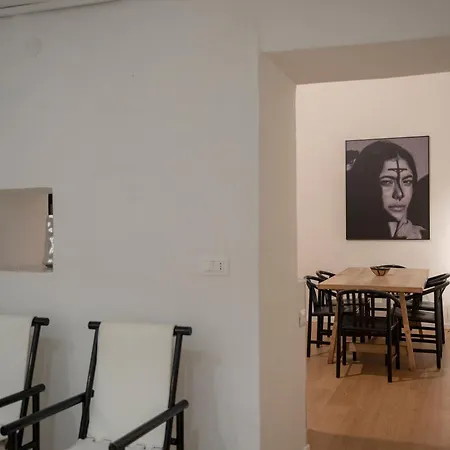 Plasma Piazza Plebiscito Apartment Naples