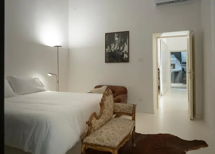 Plasma Piazza Plebiscito 나폴리