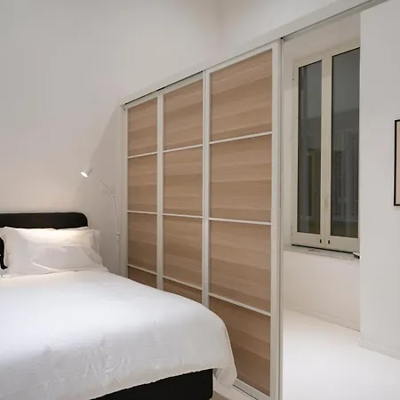 Plasma Piazza Plebiscito Apartment *